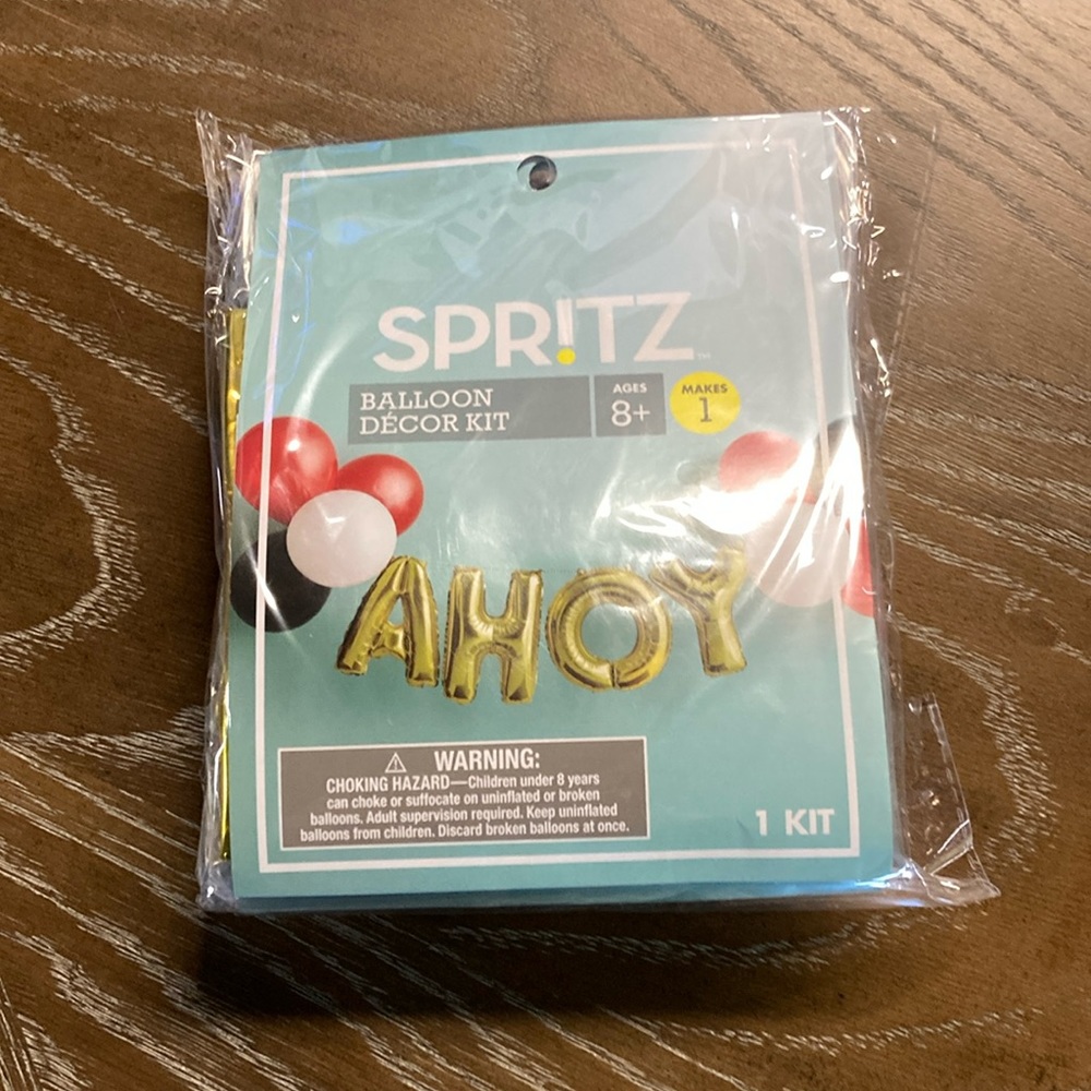 Spritz Balloon Decor Kit ahoy pirate theme